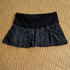 lululemon athletica Black Patterned Mini Skirt